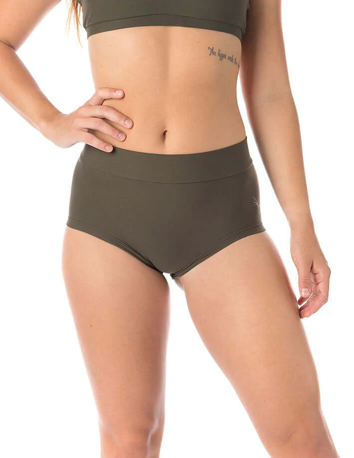 Mid rise pole shorts - Mandy - Image 23