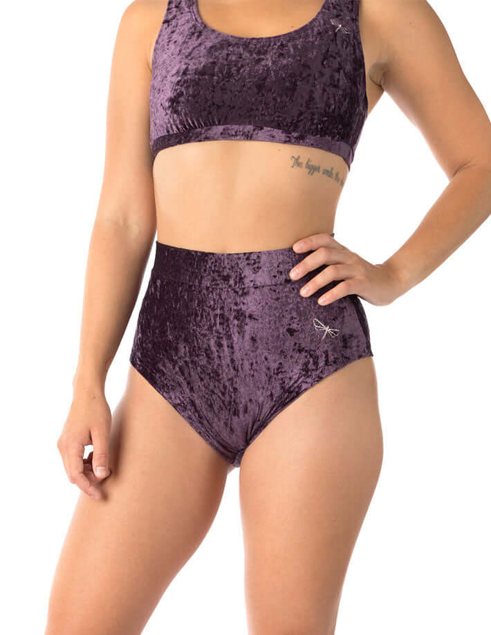 Velvet pole shorts scrunch butt - Lola - Image 9
